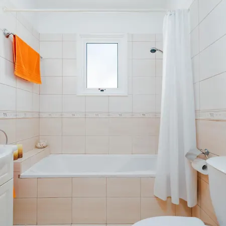 Olive Apartment